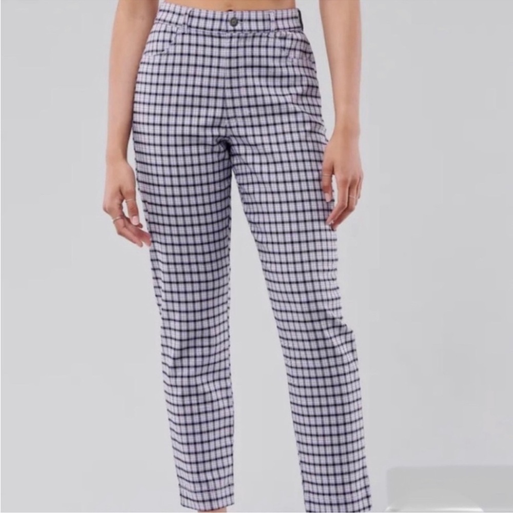 Hollister Ultra High‎ Rise Checkered Pants Size M Purple White Women’s Straight